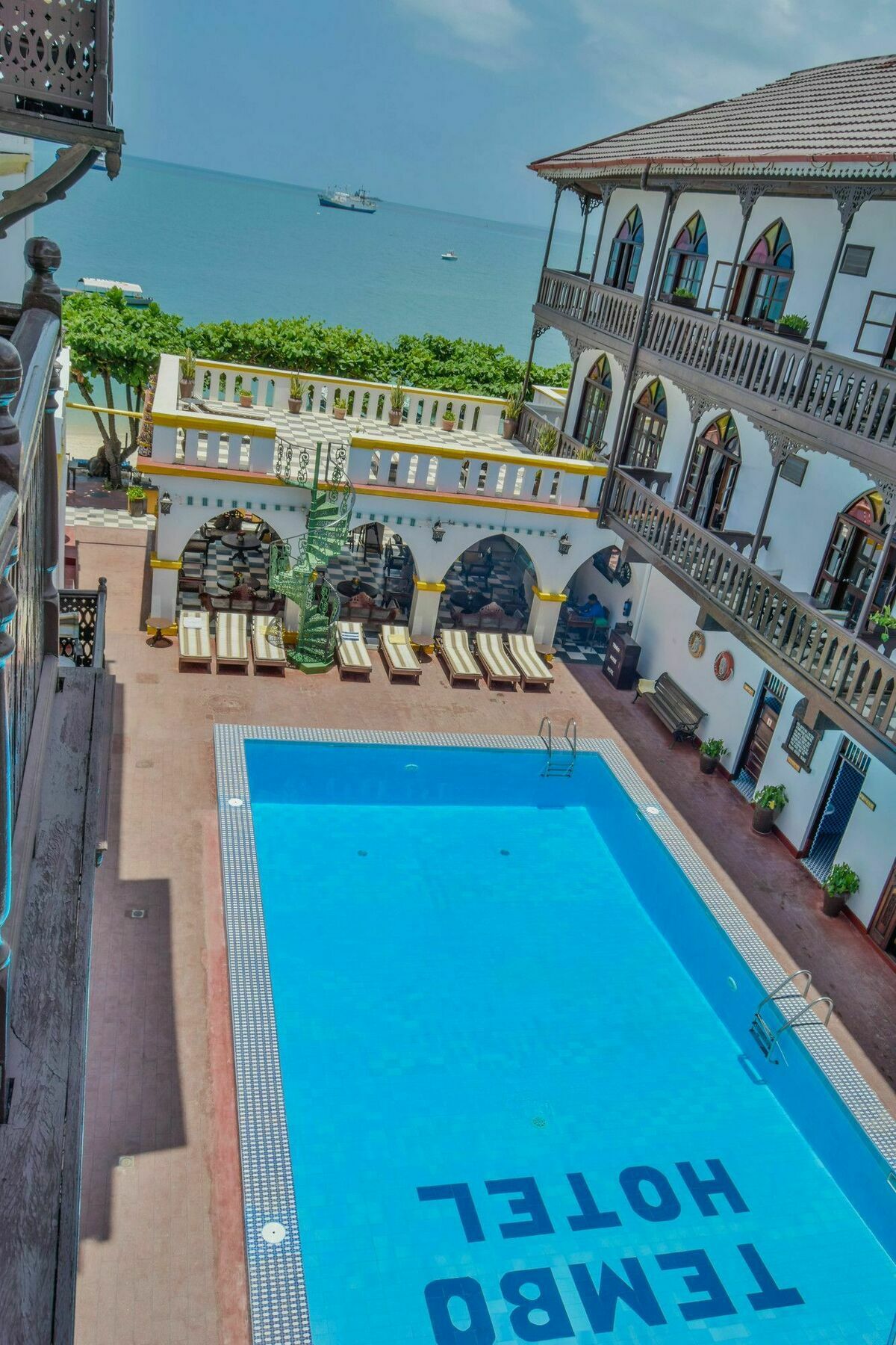 Tembo Palace 4*