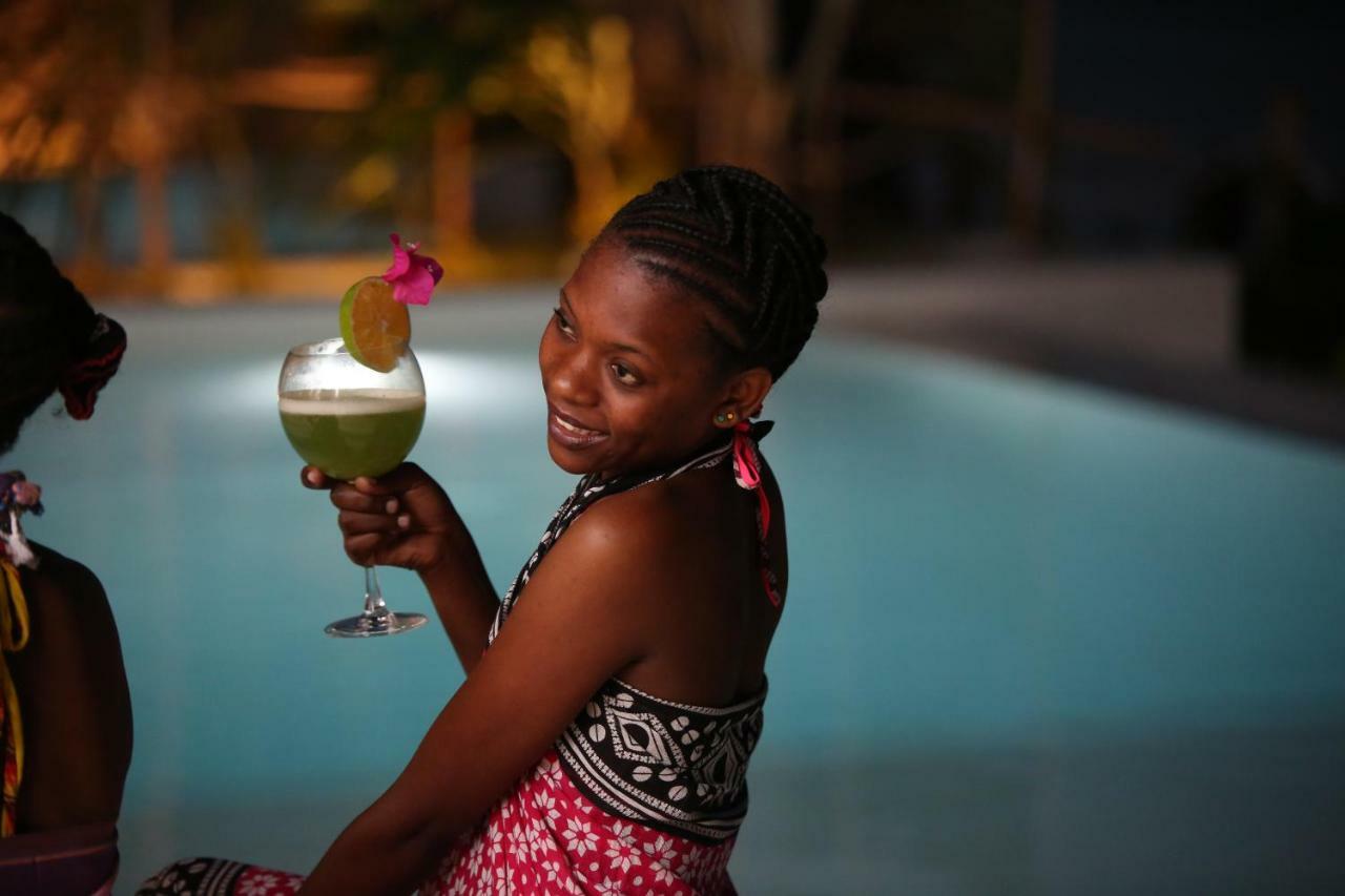 Joya' & * Jambiani (Zanzibar)