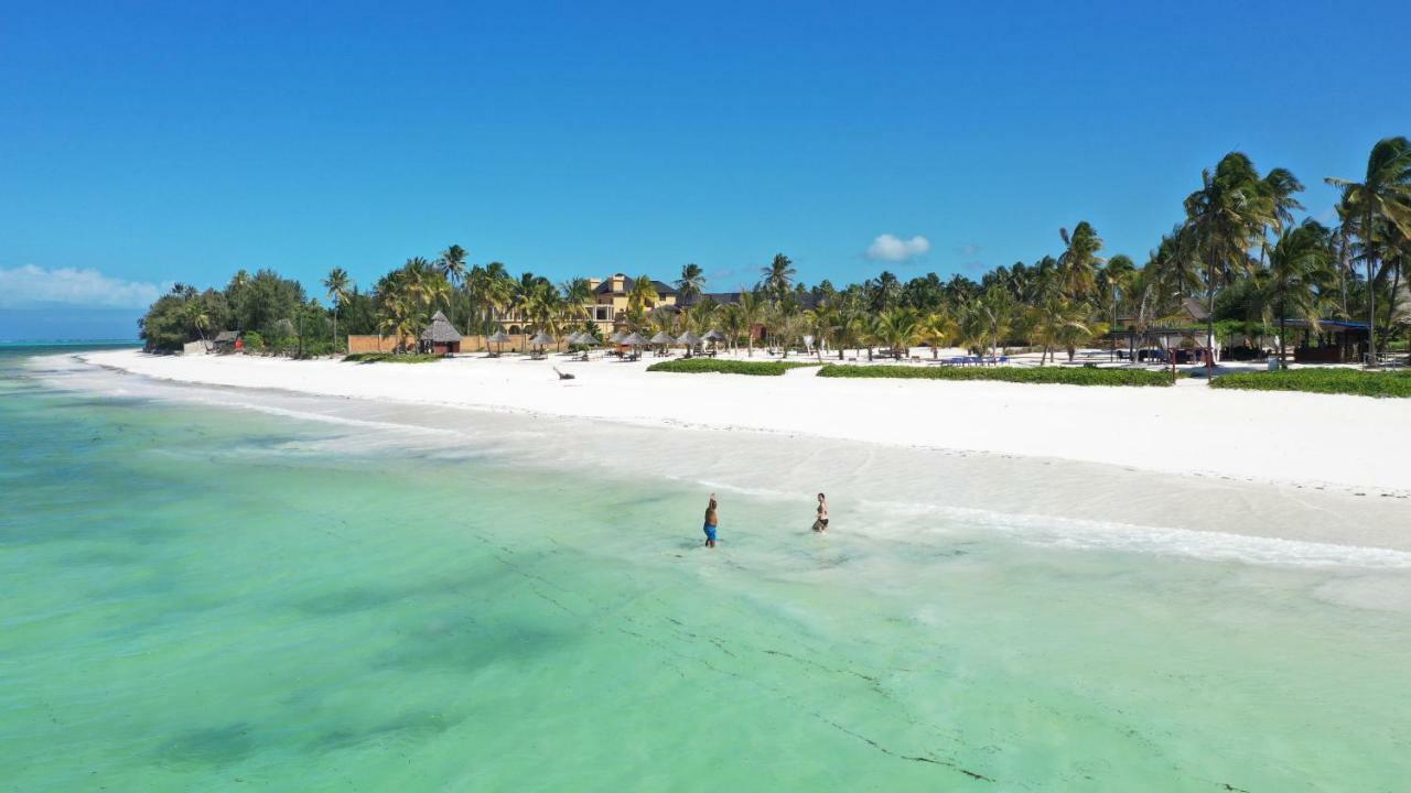 The Sands 4* Bwejuu