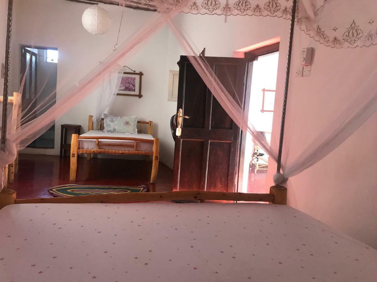 Hostel Swedzan House