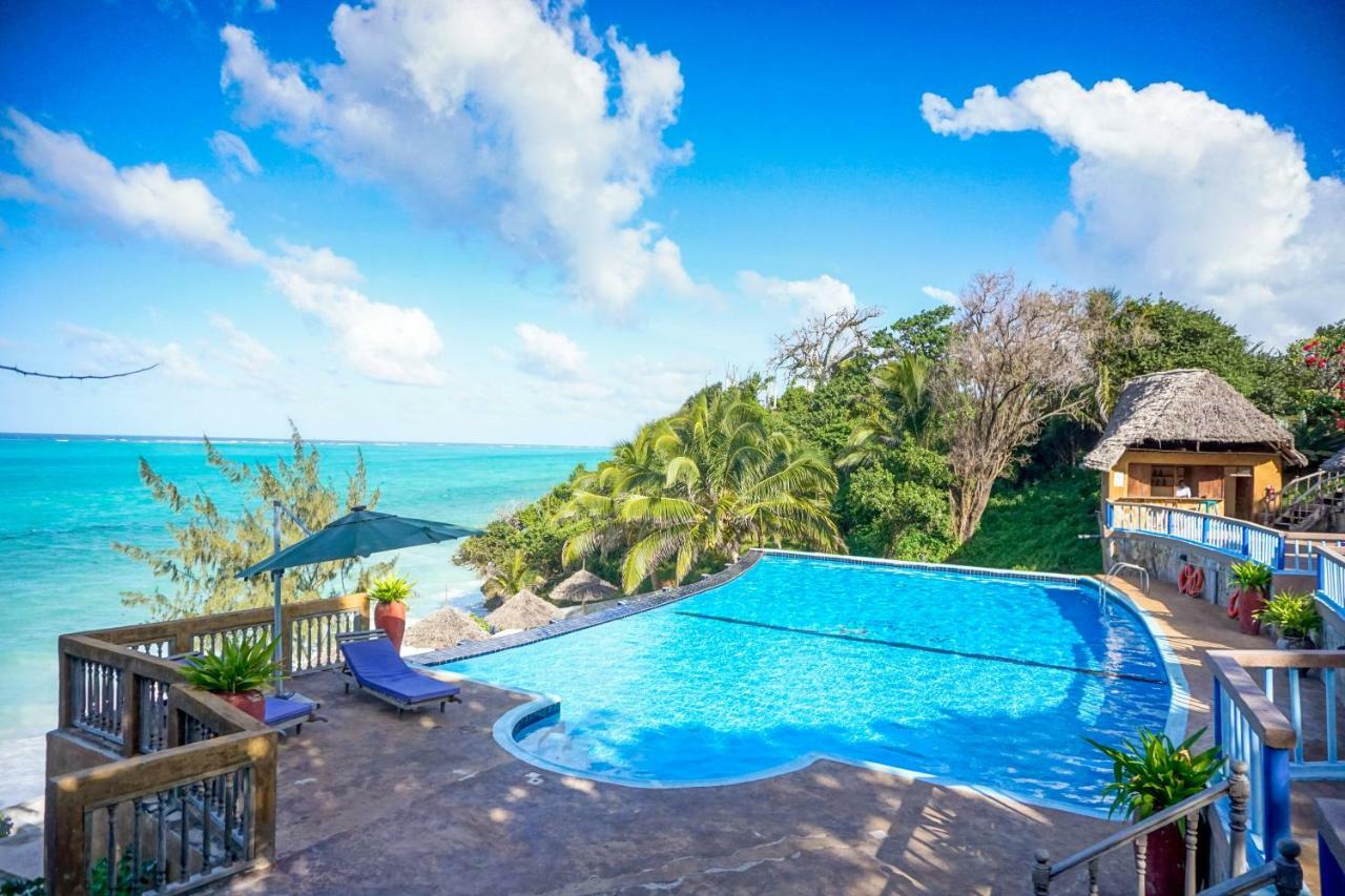 Hotel Pearl Beach Resort & Spa Zanzibar 5*