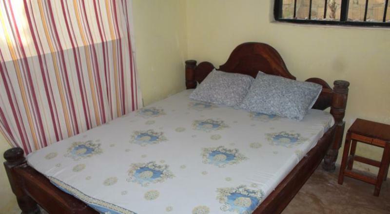 Nyamkwi White Sands Guest house