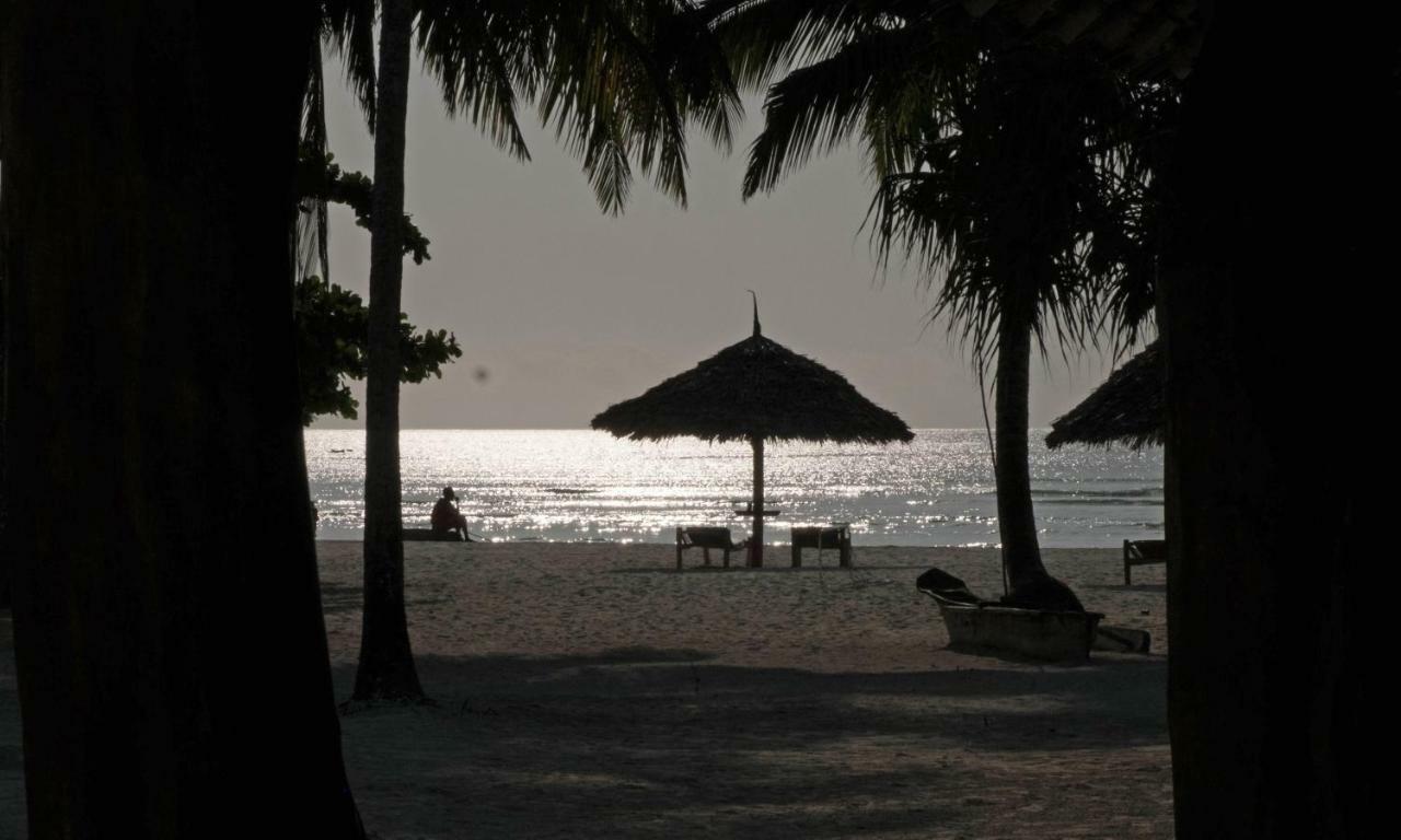 Hotel Bay Pongwe