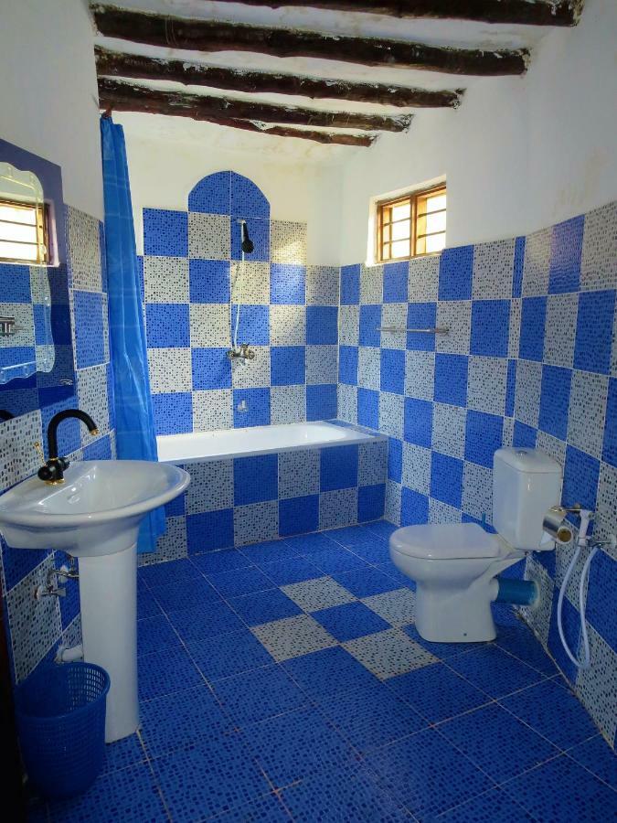 Hotel Queen Of Sheba 3*