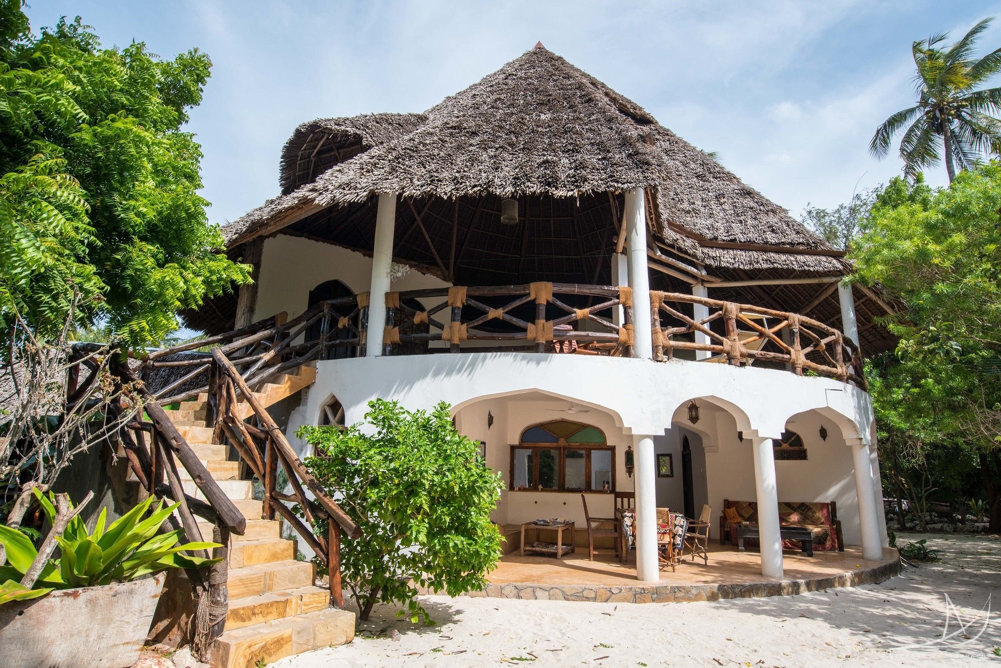 Guest house Casa Umoja 3*