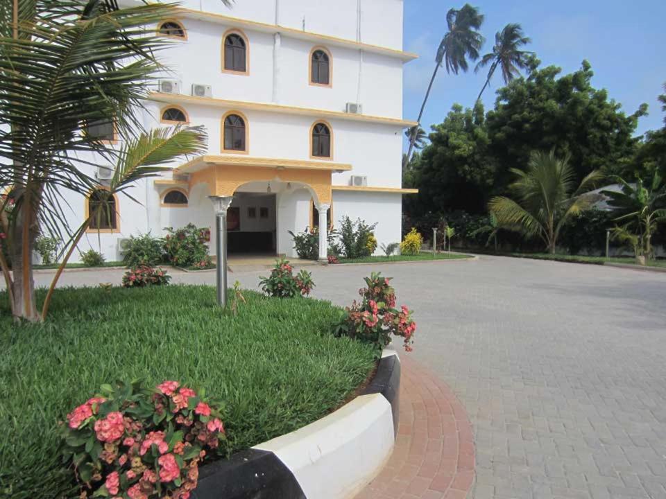 Mandhari Matemwe Hotel