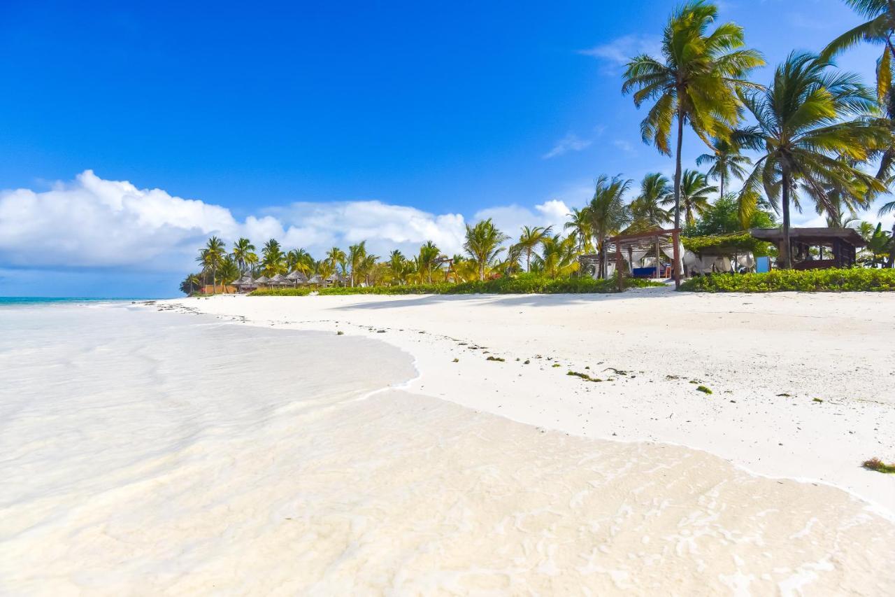 The Sands 4* Bwejuu