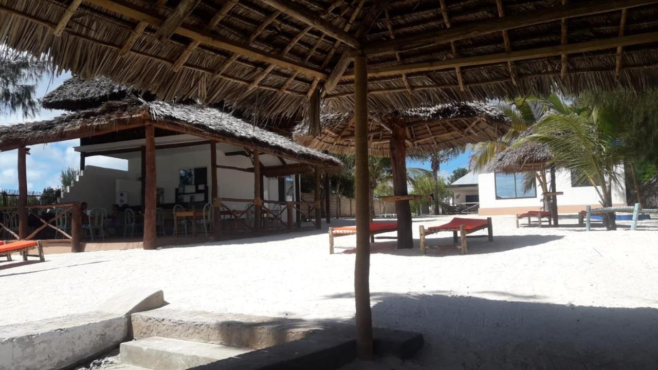 Blue Dolphin Bay Bed & Breakfast