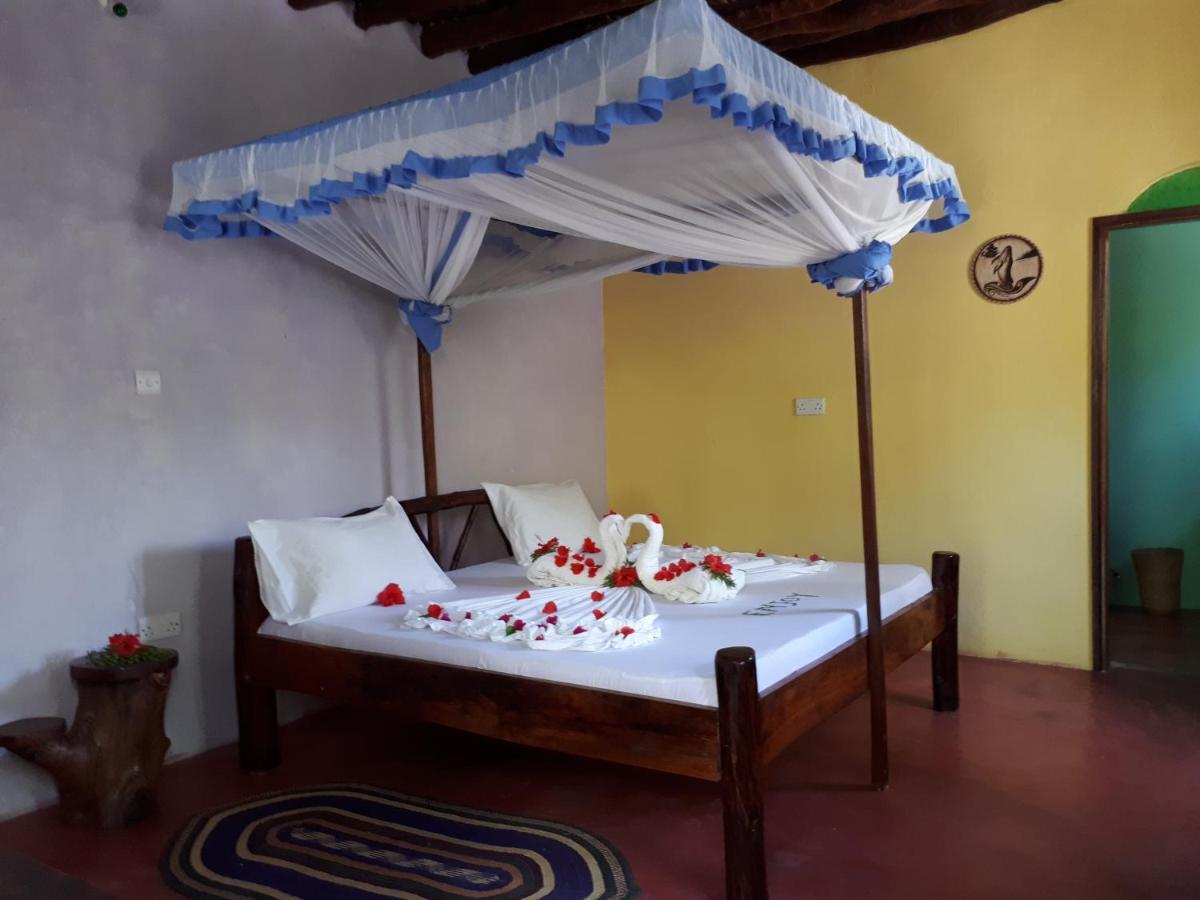 Mustapha' S Place 3* Bwejuu