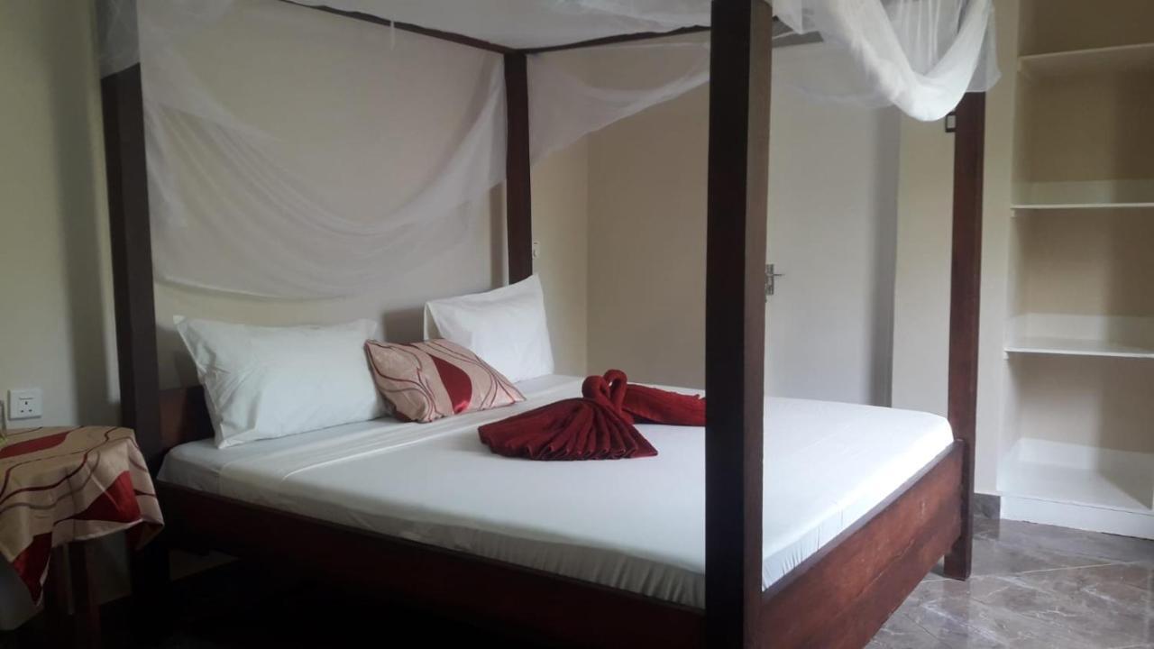 Blue Dolphin Bay Bed & Breakfast