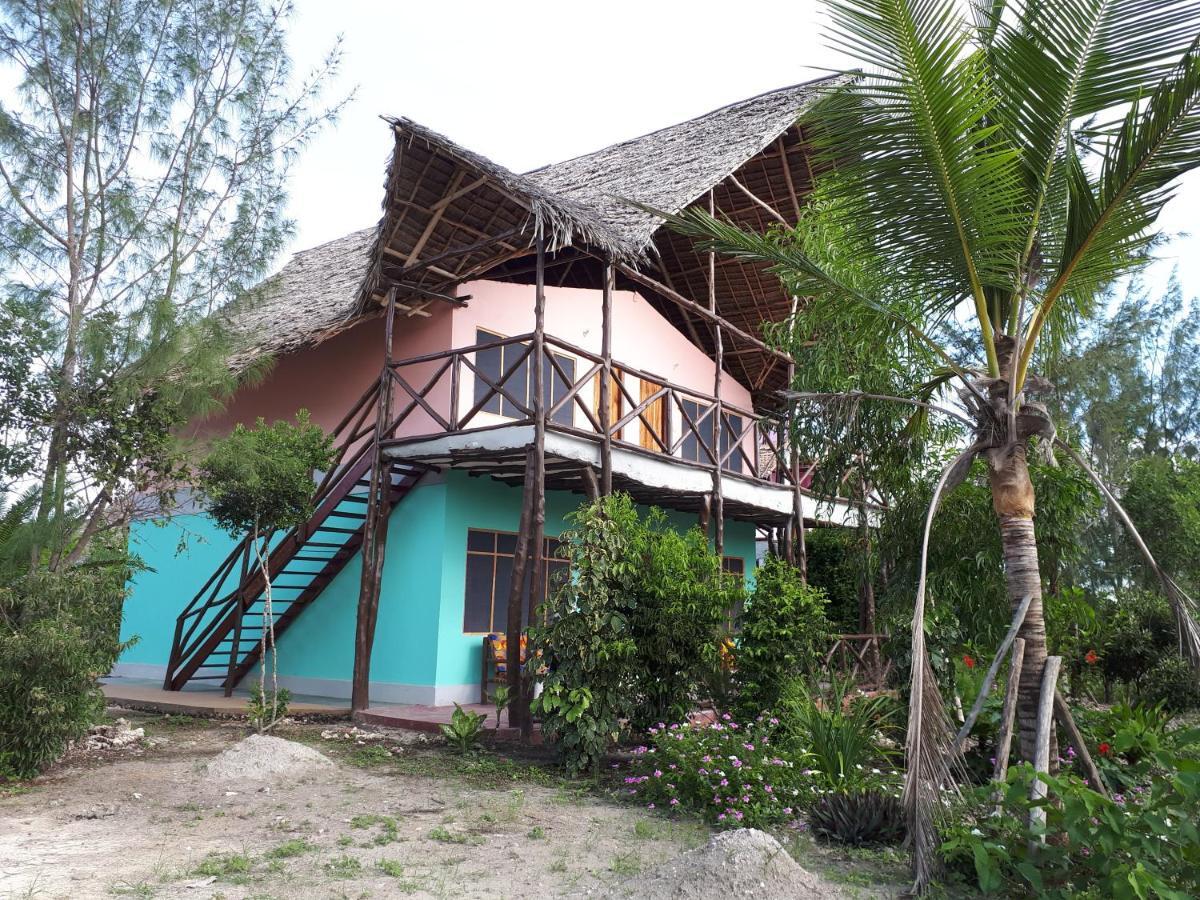 Jua Peponi Lodge