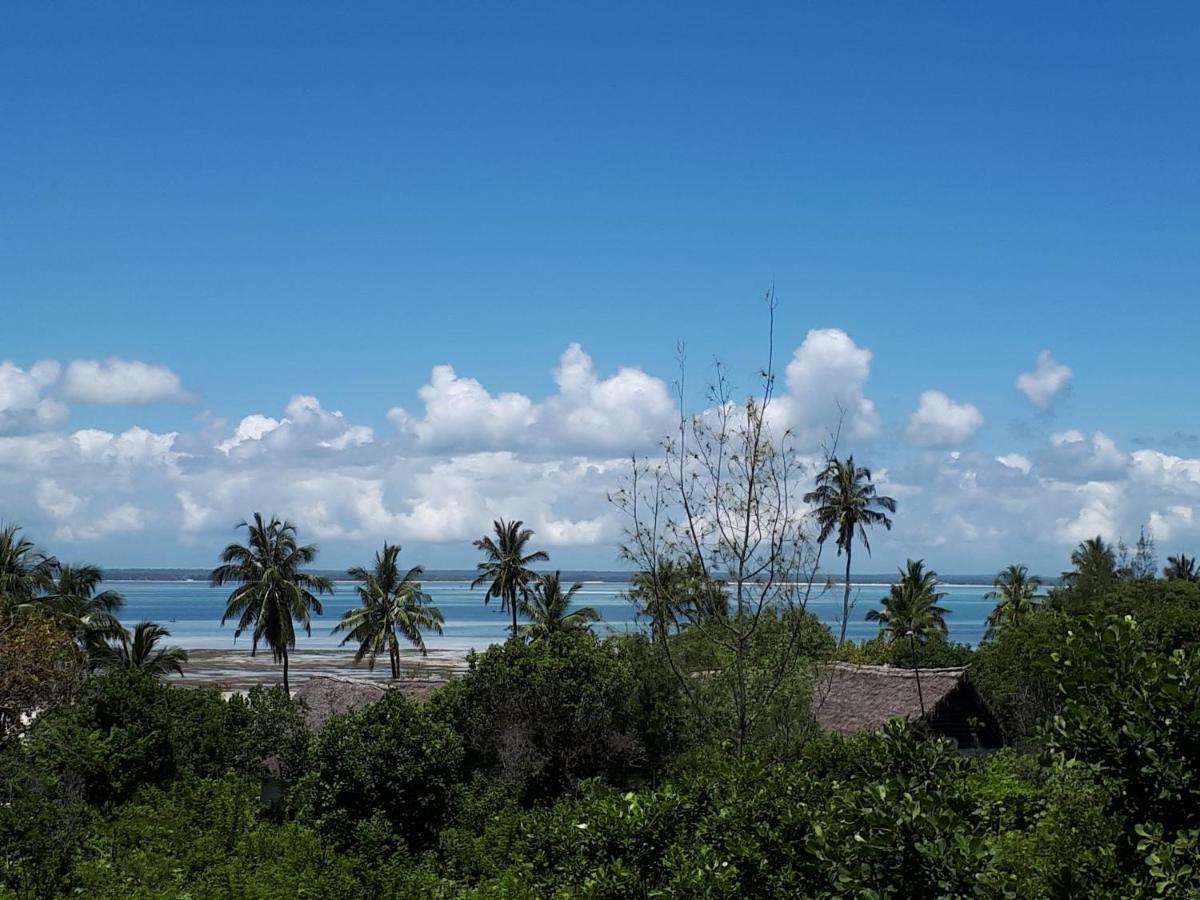 Jua Peponi Lodge *