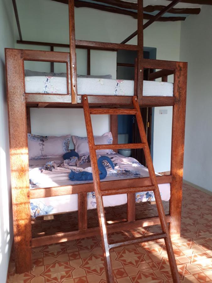 Lodge Jua Peponi *
