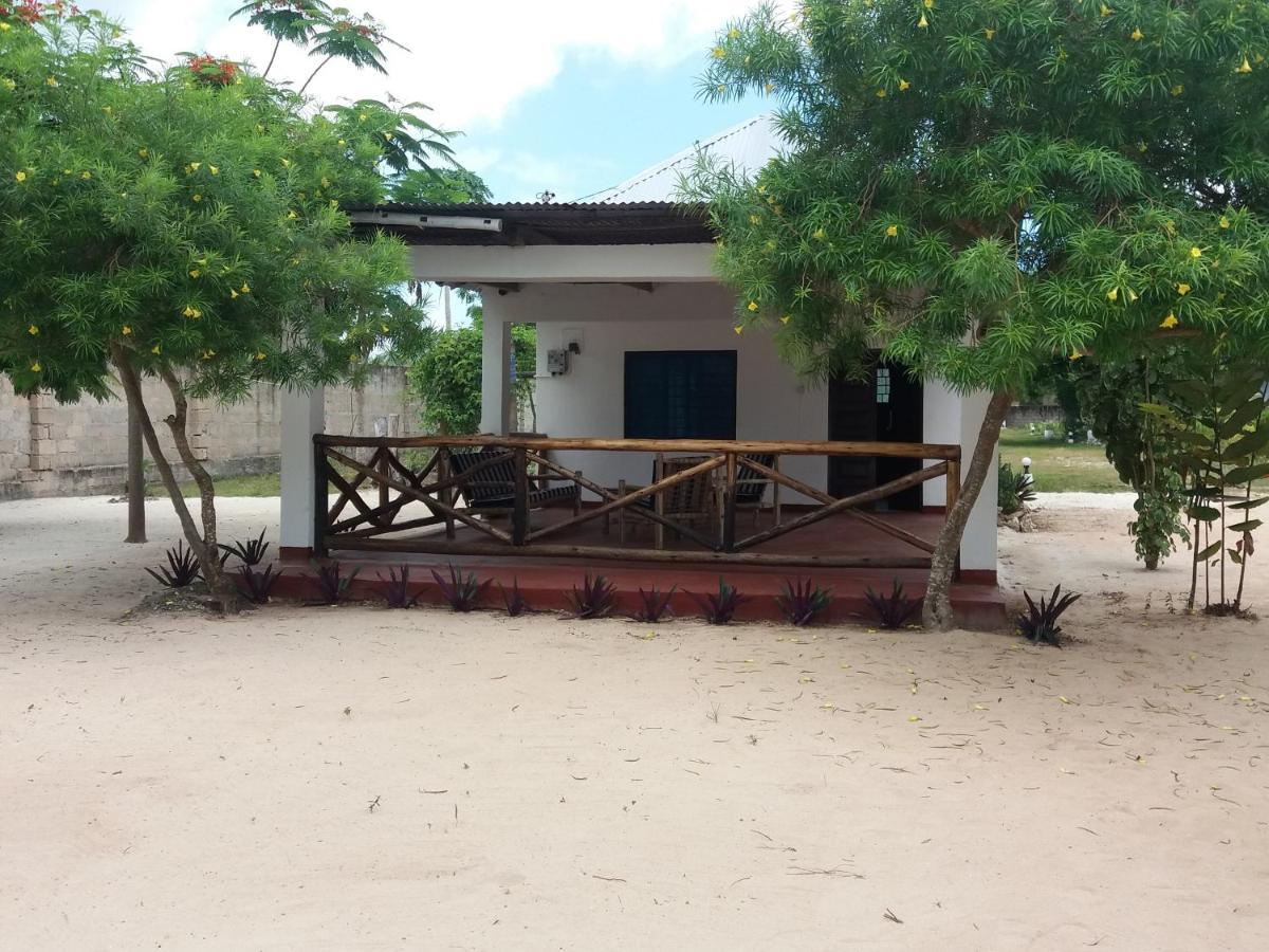 Bed & Breakfast Blue Dolphin Bay 3*