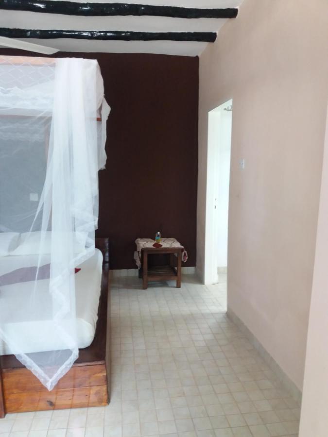 Blue Dolphin Bay Bed & Breakfast