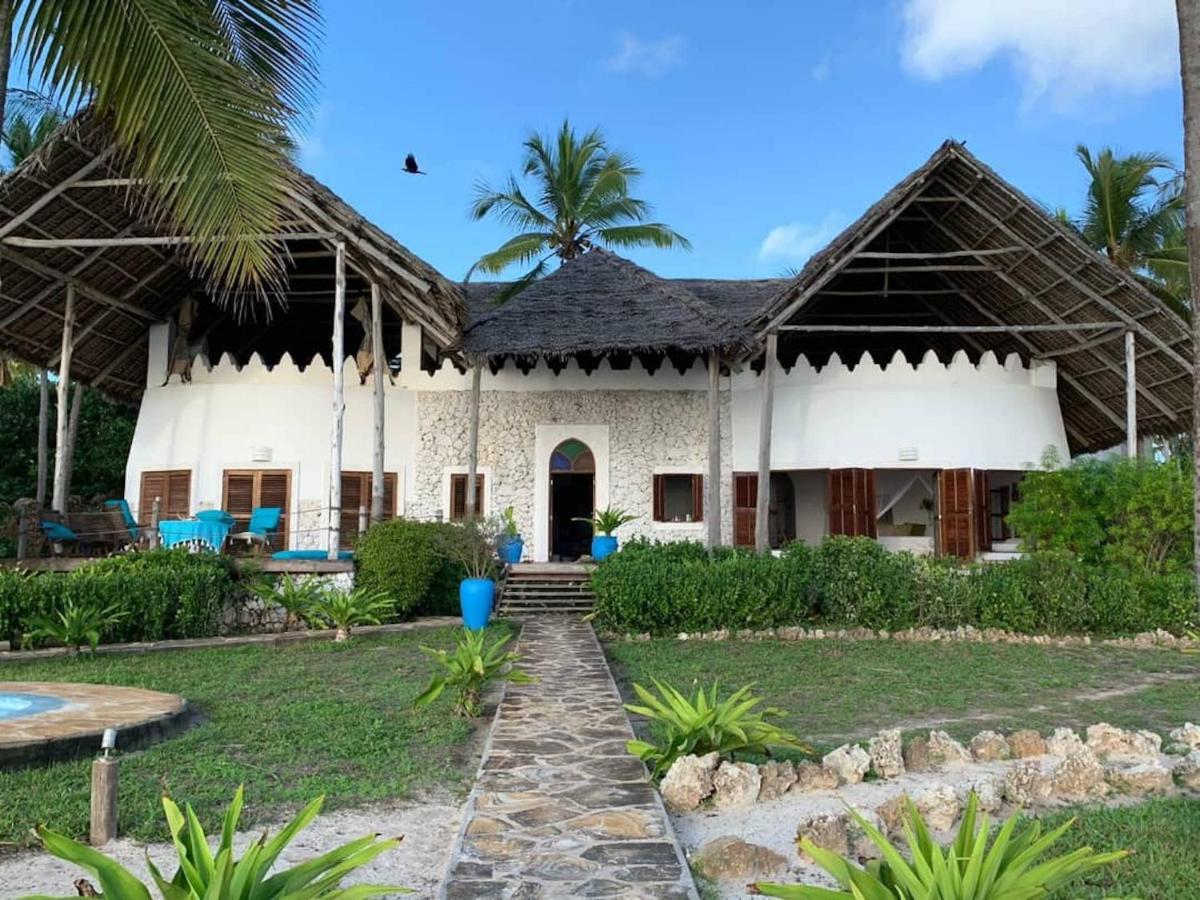 Beach House Michamvi Guest house 3*