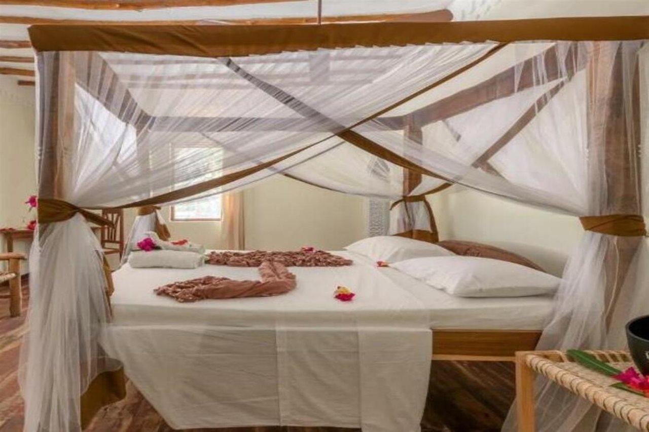 Hakuna Majiwe Hotel 3*