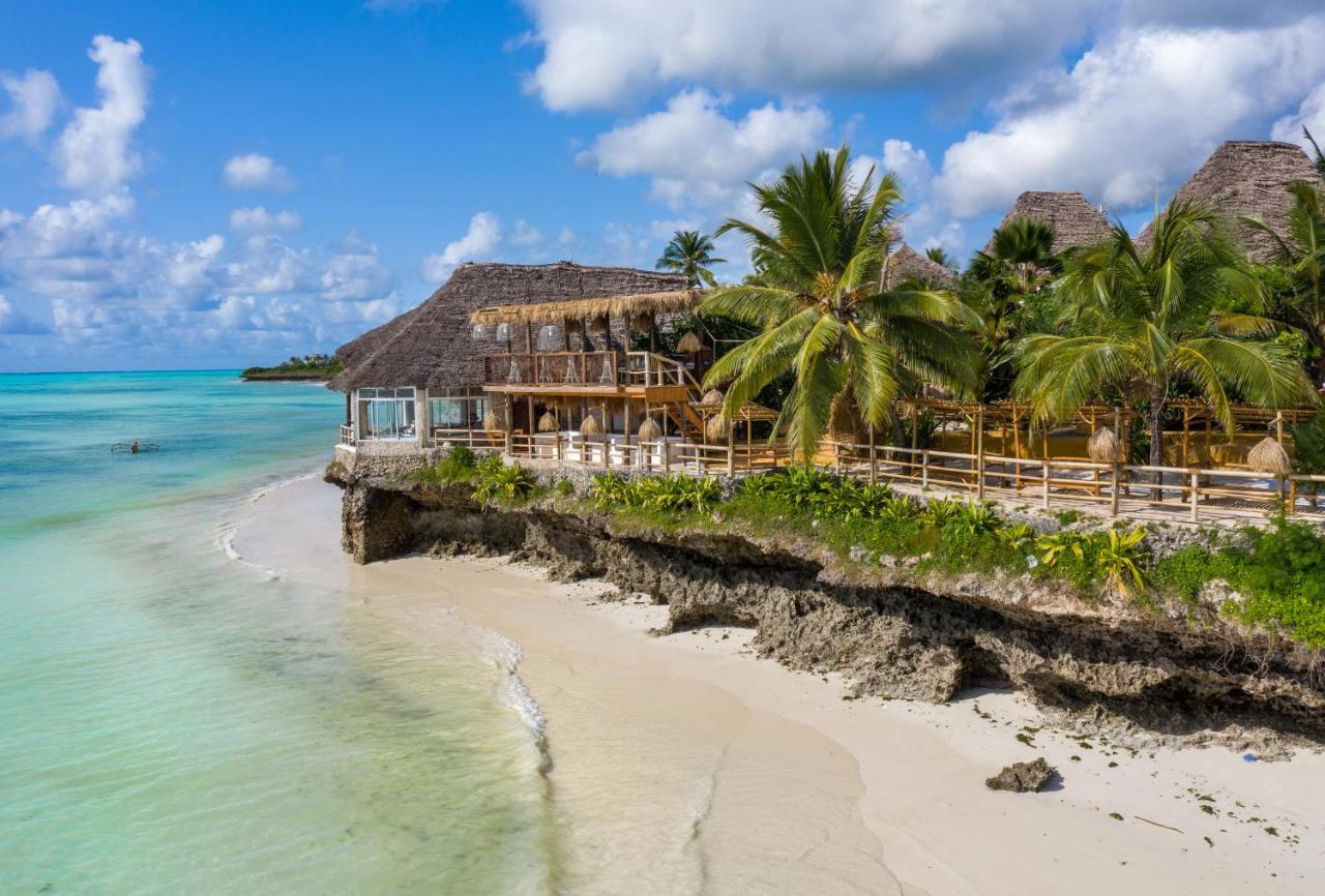 Hotel Coral Rocks & Restaurant