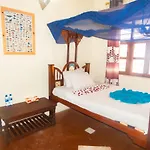 Flamingo Guest House