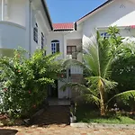 Salhiya Lodge
