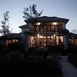 Kandili Villa