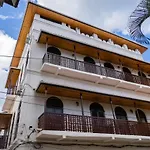 Aurelia Zanzibar