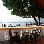 Tembo House Hotel