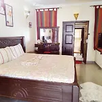Jux House 2