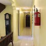 Garden Lodge