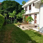 Salama Garden Inn Mbweni
