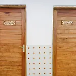 Shoki Shoki Hostel