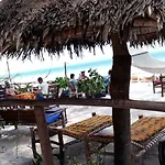 Sipano Beach Lodge