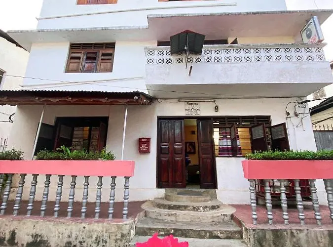 Flamingo Guest House