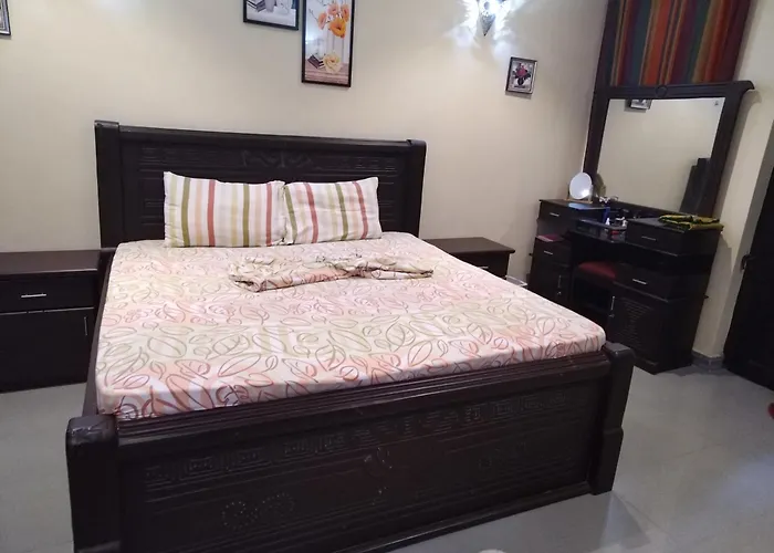 Jux House