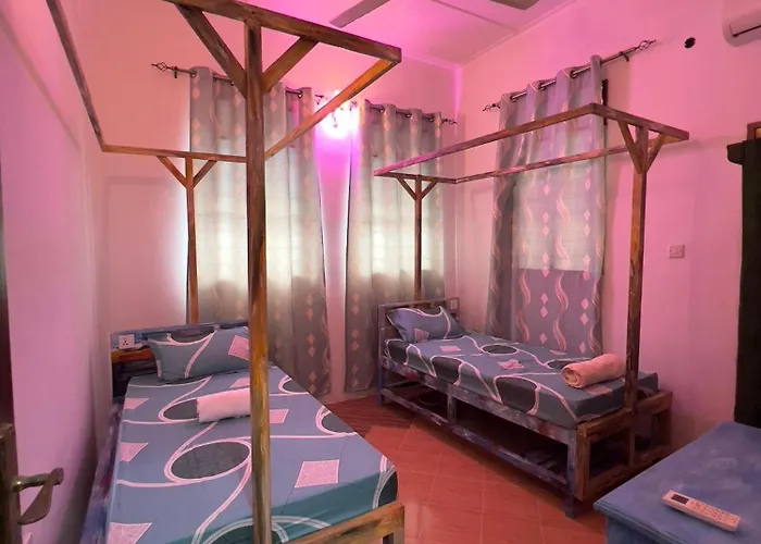 Shaan Inn