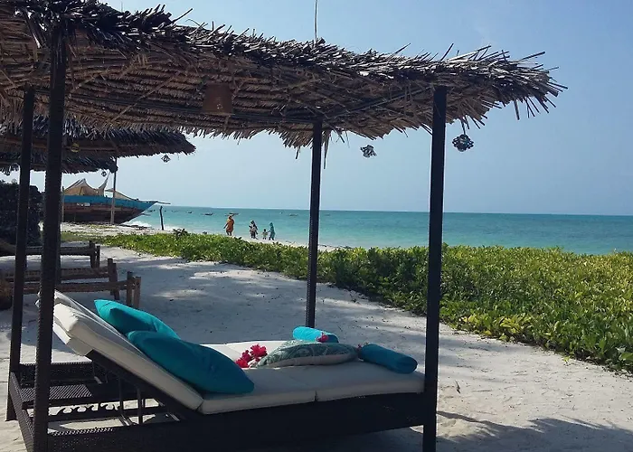 Bliss Beach Lodge