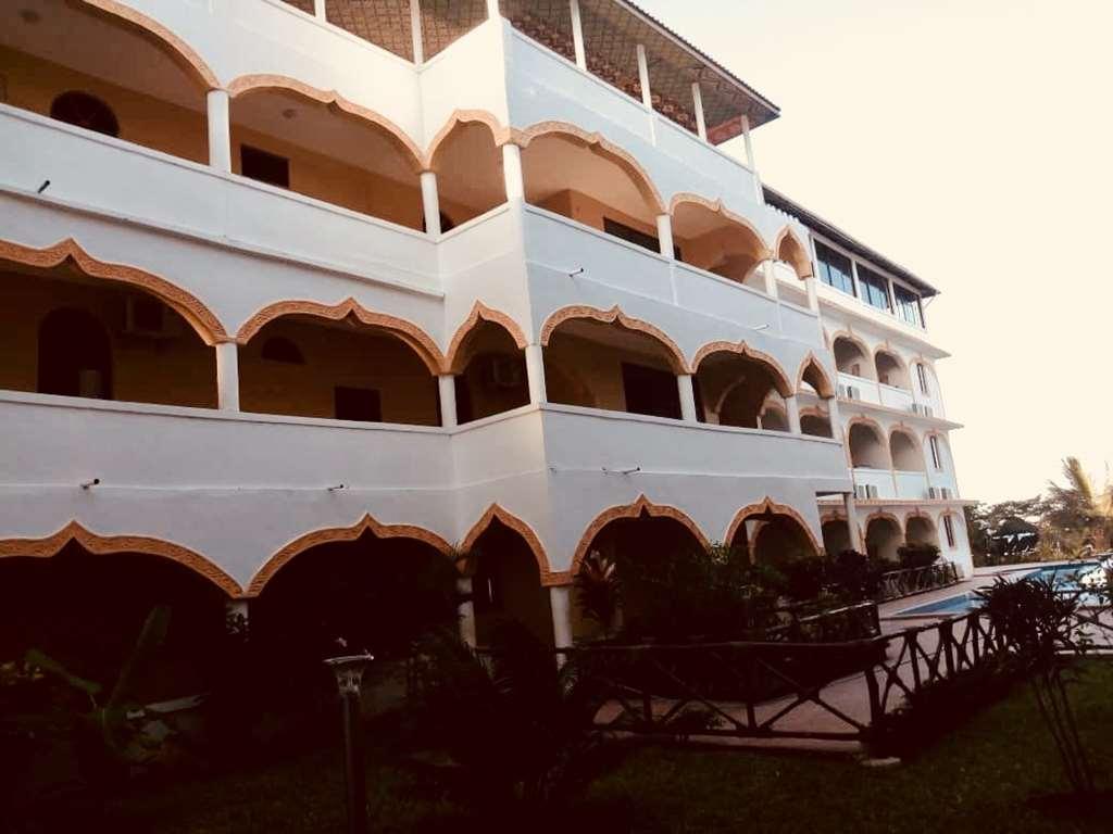 Hotel Mandhari Matemwe 4*