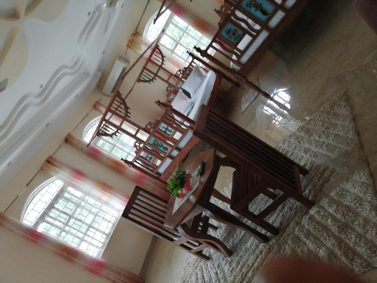 Salhiya * Zanzibar