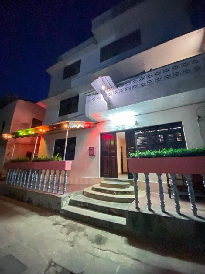 Guest house Flamingo *
