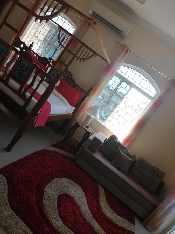 Salhiya Lodge
