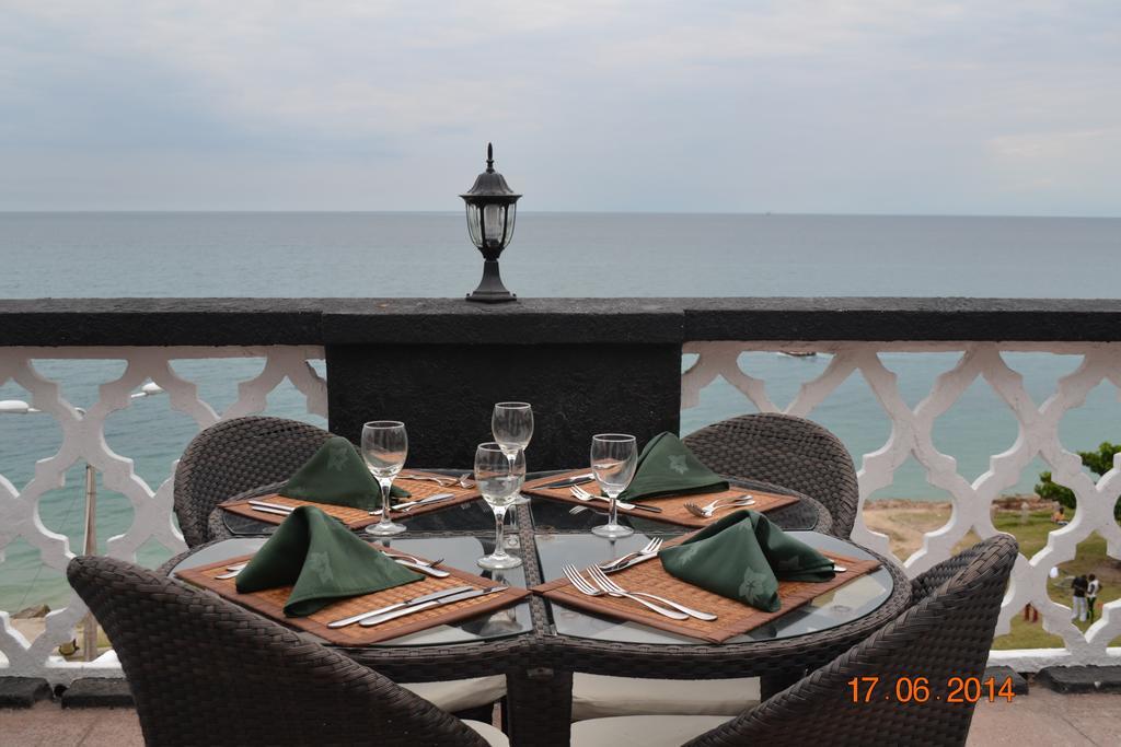 Africa House Hotel 4*