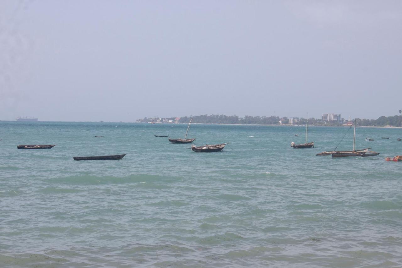 Sea View 3*
