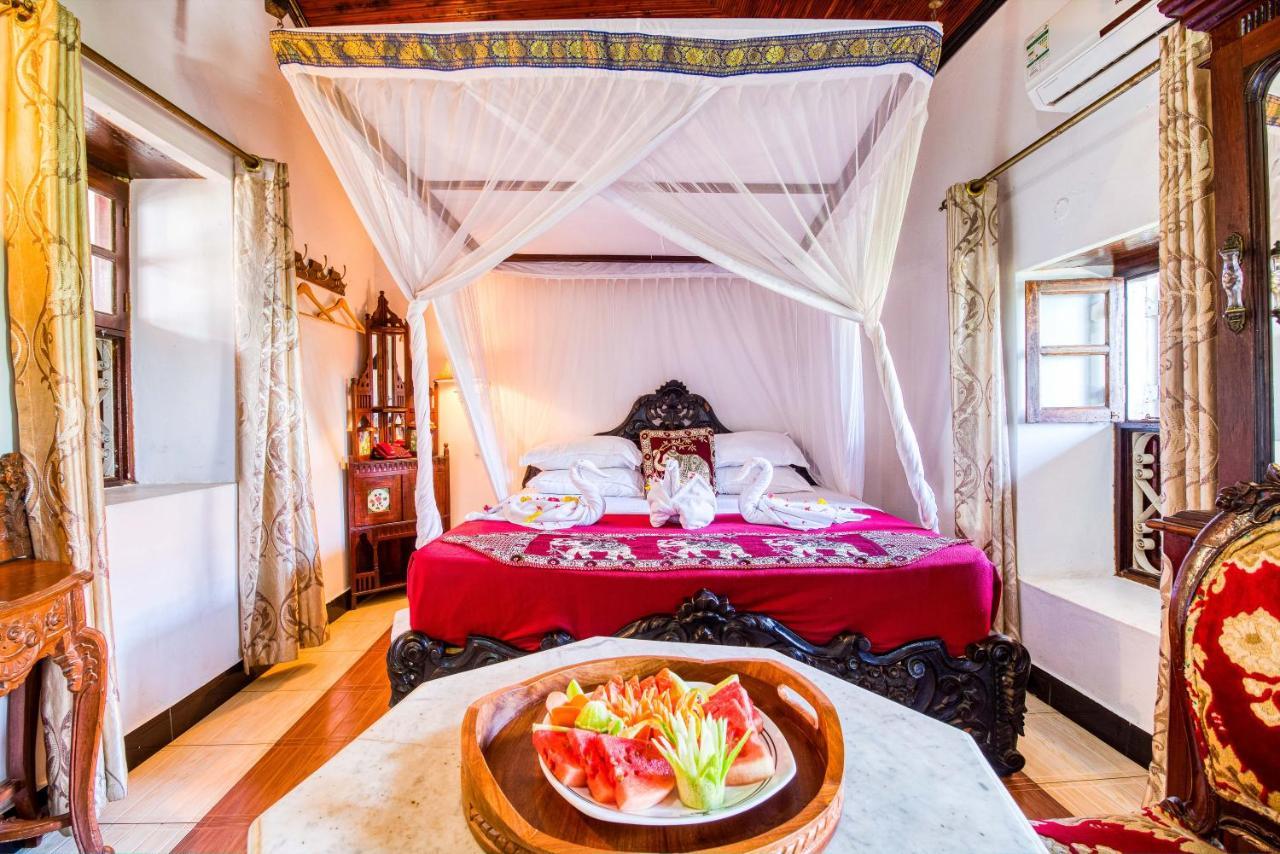 Hotel Tembo House