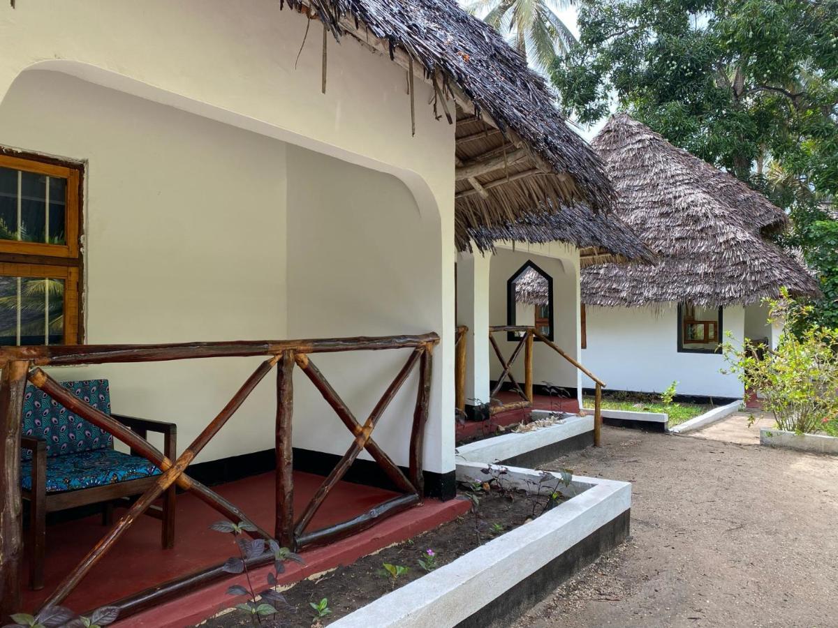 Menai Bay Unguja Ukuu