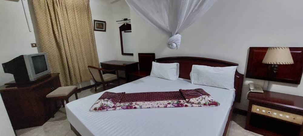Hotel All Seasons 3*