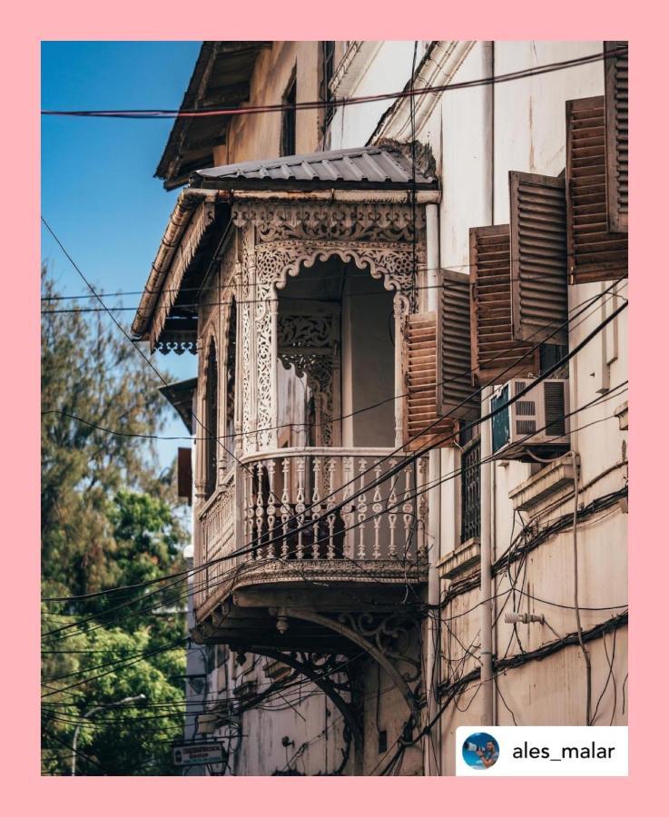 Bed & Breakfast Balcony House