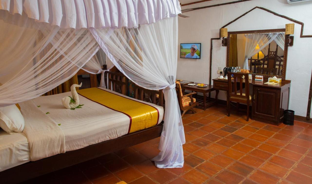 Zanzibar Beach Resort 3*
