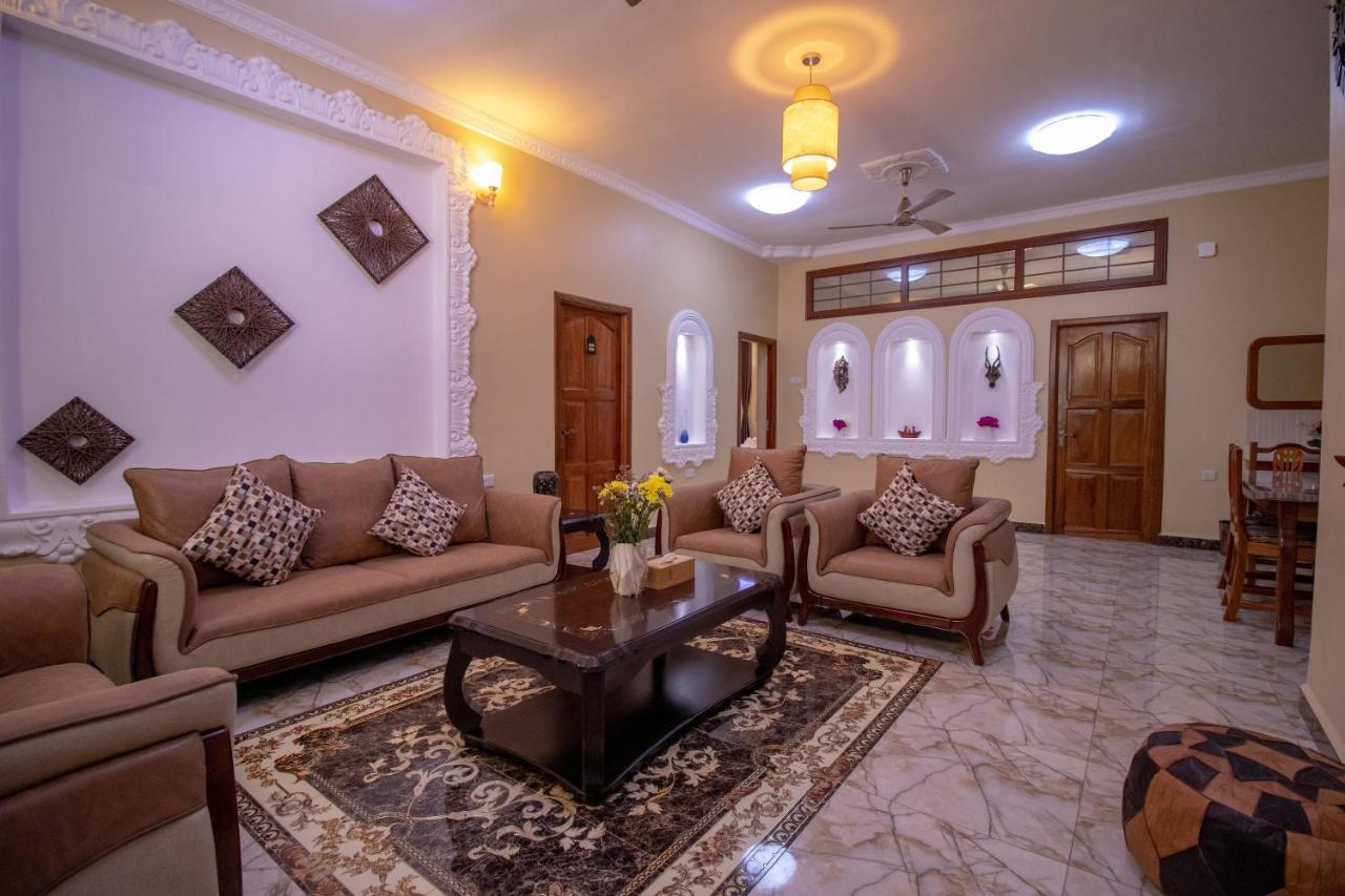 Hotel Sunny Palms 4*