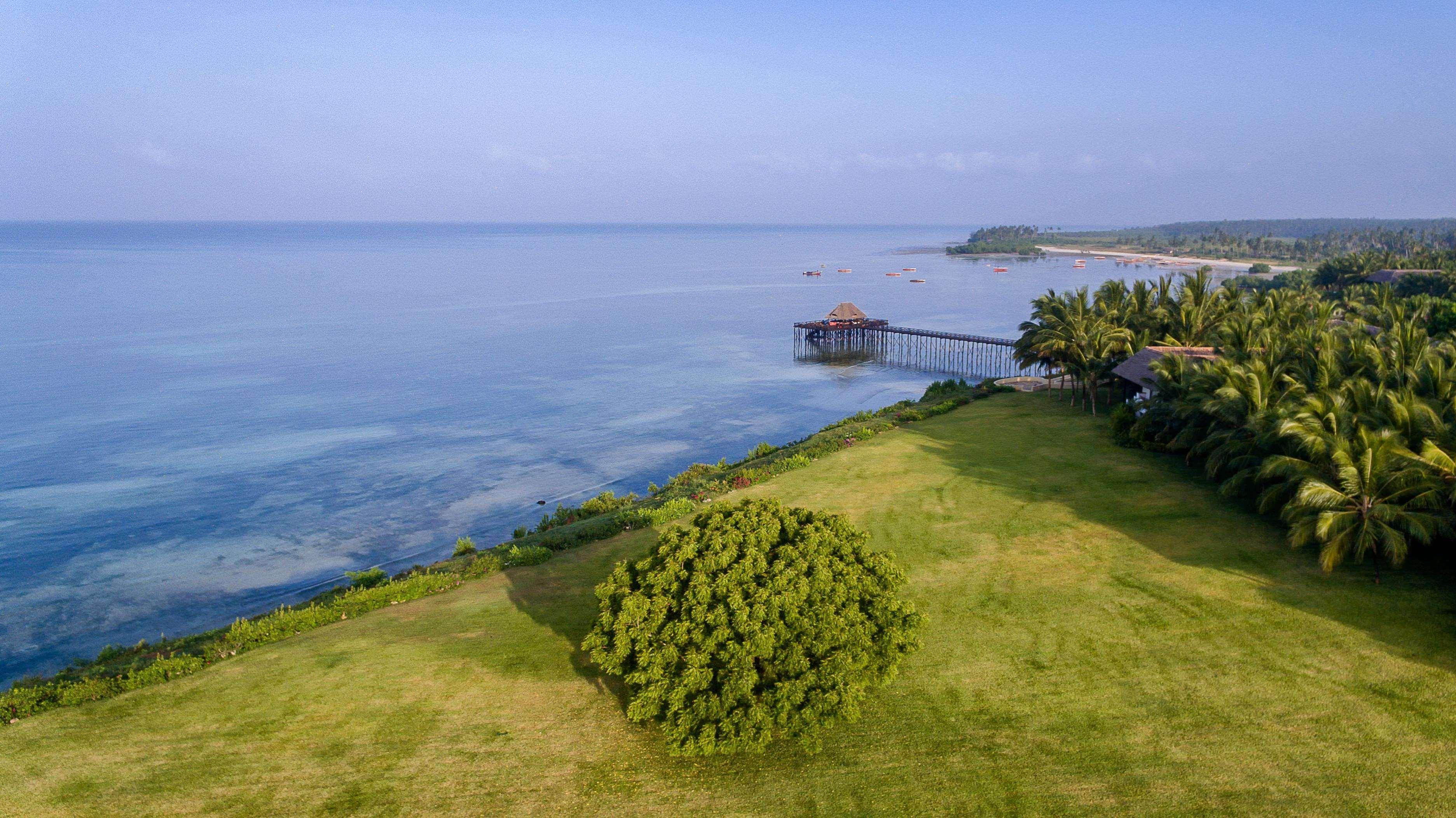 Sea Cliff & 5* Zanzibar