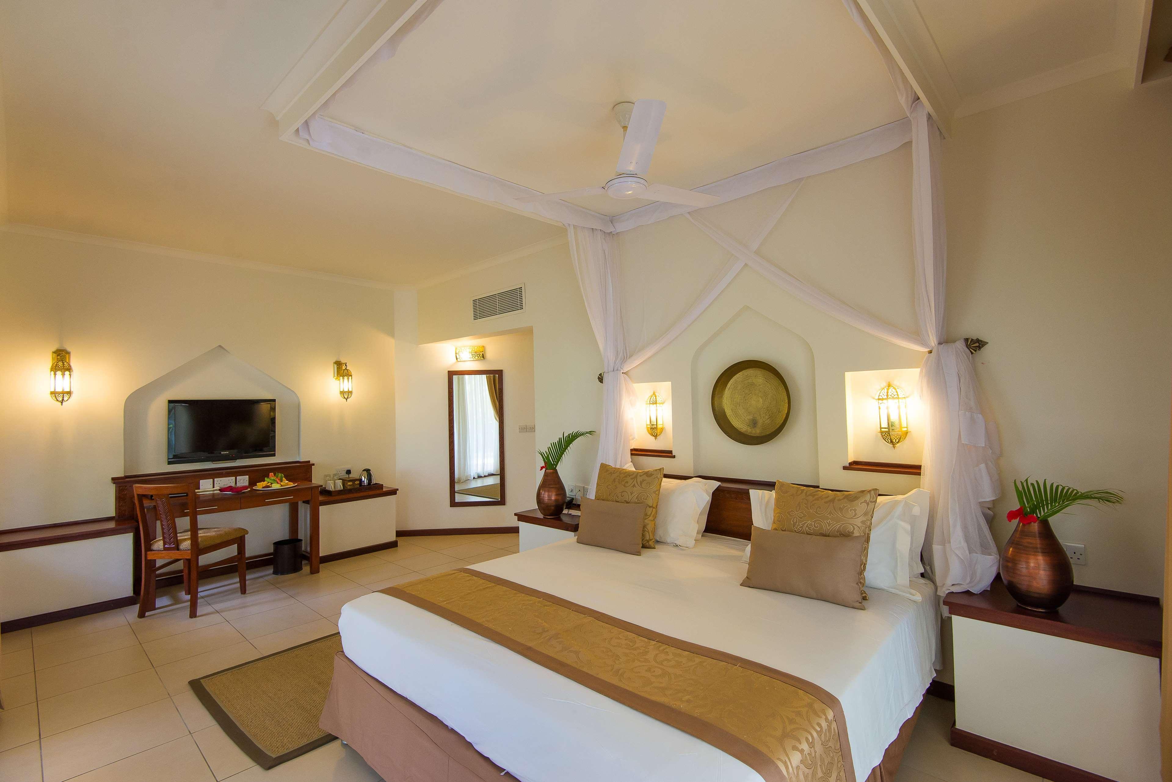 Resort Sea Cliff &